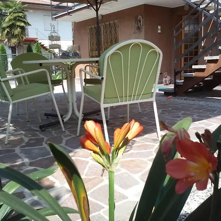 Casa Emanuela * Пьяццола-суль-Брента