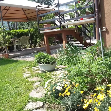 Casa Emanuela Bed & Breakfast