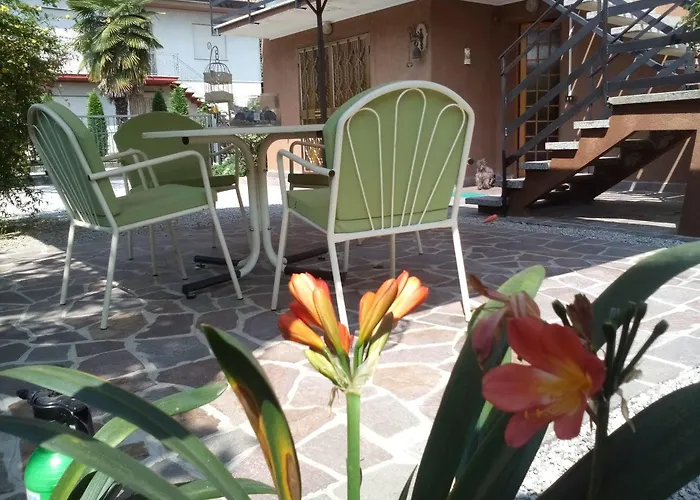 Casa Emanuela * פיאצולה סול ברנטה